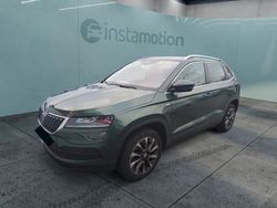 Grün Gebraucht 2020 Skoda Karoq Drive SUV | 25.500 € (Etwas zu teuer)