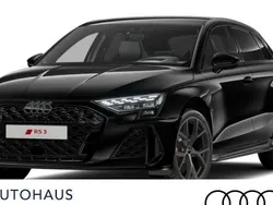 Mythosschwarz metallic Neu 2025 Audi RS3 Sportback Ambiente Kleinwagen | 72.490 €