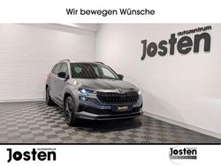 Graphitegrau metallic Gebraucht 2024 Skoda Karoq SportLine SUV | 34.490 € (Fairer Preis)