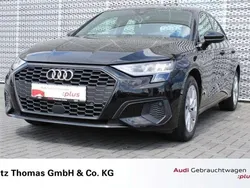 Brillantschwarz Gebraucht 2022 Audi A3 Sportback e-tron Comfort Limousine | 21.790 € (Fairer Preis)