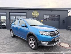 Blau sky Gebraucht 2016 Dacia Sandero Prestige SUV | 6.499 € (Fairer Preis)