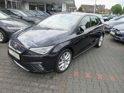 Asphalt blau (metallic) Gebraucht 2022 Seat Ibiza FR Limousine | 17.988 € (Fairer Preis)