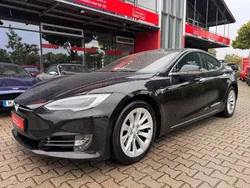 Schwarz Gebraucht 2018 Tesla Model S Limousine | 24.900 €