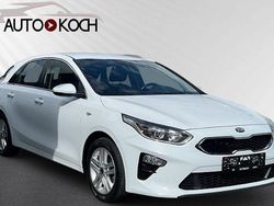 Weiß Gebraucht 2020 Kia Ceed Vision Kleinwagen | 15.990 € (Guter Preis)