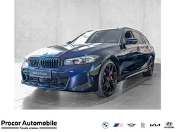 Blau Gebraucht 2025 BMW 330 Performance Kombi | 66.990 €