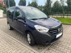 Blau Gebraucht 2015 Dacia Dokker Ambiance Van | 7.950 € (Guter Preis)