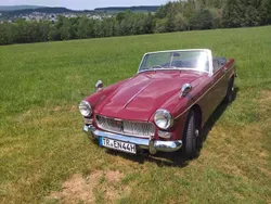 Rot Gebraucht 1968 MG Midget Cabrio | 9.999 €