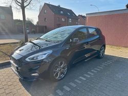 Schwarz Gebraucht 2018 Ford Fiesta ST-Line Kleinwagen | 11.499 € (Fairer Preis)