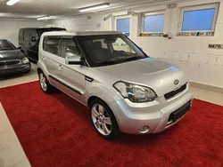 Silber Gebraucht 2011 Kia Soul SUV | 4.600 € (Fairer Preis)
