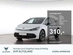 Eisweiss Gebraucht 2024 Cupra Born Kleinwagen | 31.818 € (Guter Preis)