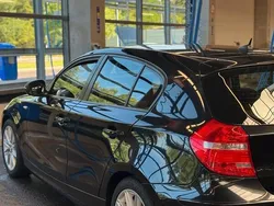Schwarz Gebraucht 2009 BMW 118 Kleinwagen | 5.500 € (Etwas zu teuer)