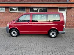 Rot Gebraucht 2007 VW T5 Van | 11.390 € (Teuer)