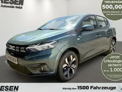 Grün Neu 2025 Dacia Sandero Expression Kleinwagen | 20.635 € (Fairer Preis)
