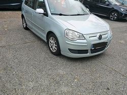 Grau Gebraucht 2007 VW Polo Kleinwagen | 2.000 € (Teuer)