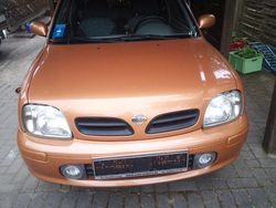 Orange Gebraucht 1999 Nissan Micra Kleinwagen | 800 € (Fairer Preis)