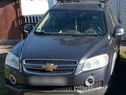 Grau Gebraucht 2009 Chevrolet Captiva SUV | 3.500 € (Superpreis)