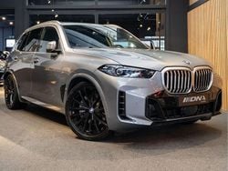 Grau Gebraucht 2025 BMW X5 M Sport Line SUV | 104.995 €