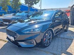 Schwarz Gebraucht 2021 Ford Focus ST Limousine | 26.850 € (Guter Preis)