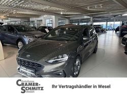 Grau Gebraucht 2020 Ford Focus Kombi | 17.690 € (Guter Preis)