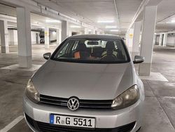 Grau Gebraucht 2009 VW Golf VI Trendline Kleinwagen | 4.500 € (Fairer Preis)