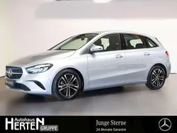 Lack hightechsilber Gebraucht 2024 Mercedes B180 Progressive Van / Kleinbus | 34.490 € (Teuer)