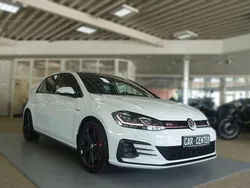 Weiß Gebraucht 2019 VW Golf VII GTI Limousine | 23.200 € (Fairer Preis)