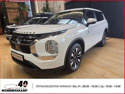Weiss Gebraucht 2024 Mitsubishi Outlander P-HEV Plus SUV | 45.880 €