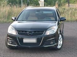 Schwarz Gebraucht 2006 Opel Vectra OPC Kombi | 1.990 € (Guter Preis)
