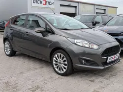 Grau Gebraucht 2016 Ford Fiesta Celebration Kleinwagen | 6.950 € (Guter Preis)