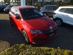 Velvetrot metallic Gebraucht 2021 Skoda Karoq SportLine SUV | 31.900 € (Fairer Preis)