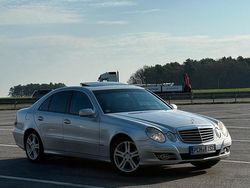 Silber Gebraucht 2007 Mercedes E280 Limousine | 5.700 € (Fairer Preis)