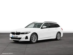 Weiß Gebraucht 2024 BMW 318 Kombi | 35.780 € (Fairer Preis)