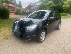 Schwarz Gebraucht 2010 Nissan Qashqai SUV | 5.200 € (Fairer Preis)