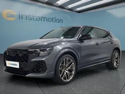Grau Gebraucht 2024 Audi RS Q8 SUV | 130.949 € (Etwas zu teuer)