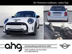 Weiß Gebraucht 2023 Mini Cooper SE Classic Kleinwagen | 19.830 € (Guter Preis)