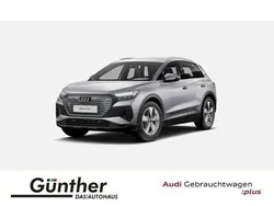 Florettsilber metallic Gebraucht 2024 Audi Q4 e-tron Comfort SUV | 44.450 € (Superpreis)