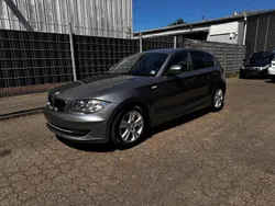 Grau Gebraucht 2010 BMW 116 Kleinwagen | 2.900 € (Guter Preis)