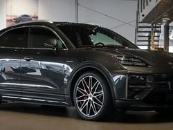 Vulkangrau Gebraucht 2025 Porsche Macan 4 Electric SUV | 112.000 € (Superpreis)