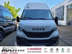 Weiß Gebraucht 2023 Iveco Daily Van / Kleinbus | 38.490 €