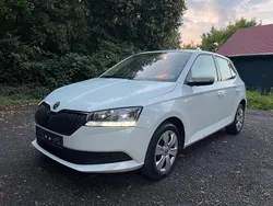 Weiß Gebraucht 2019 Skoda Fabia Kleinwagen | 9.300 € (Guter Preis)