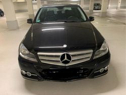 Schwarz Gebraucht 2011 Mercedes C180 Avantgarde Limousine | 15.666 €