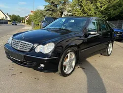 Schwarz Gebraucht 2006 Mercedes C230 Sport Edition Limousine | 7.999 € (Teuer)
