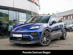 Blau Gebraucht 2024 Porsche Macan SUV | 98.600 € (Etwas zu teuer)