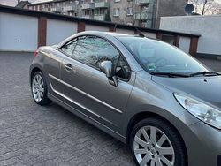 Andere farben Gebraucht 2012 Peugeot 207 CC Cabrio | 4.600 € (Etwas zu teuer)