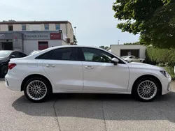 Weiß Gebraucht 2021 Audi A3 Limousine | 25.900 € (Fairer Preis)