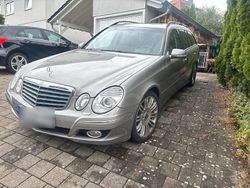 Gold Gebraucht 2006 Mercedes E320 Kombi | 4.000 € (Guter Preis)