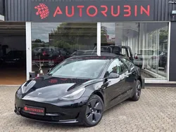 Schwarz Gebraucht 2022 Tesla Model 3 Standard Range Limousine | 27.800 € (Fairer Preis)