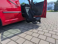 Kirschrot Gebraucht 2016 VW Caddy Trendline Van / Kleinbus | 22.490 €