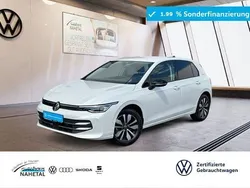 Oryxweiß perlmutteffekt Gebraucht 2024 VW Golf VIII Goal Limousine | 26.850 € (Superpreis)