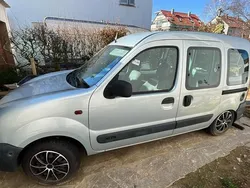 Silber Gebraucht 2002 Renault Kangoo Van / Kleinbus | 1.699 € (Fairer Preis)